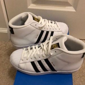 Adidas Pro Model Women’s size 7